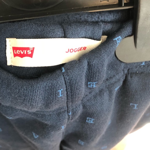 NWT Levi’s Two piece set Size 18 Months - Picture 6 of 7